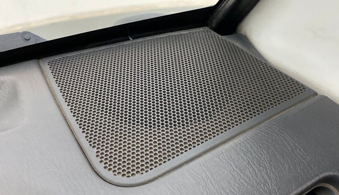 2012 Maruti Eeco 5 STR, Petrol, Manual, 39,542 km, Speaker