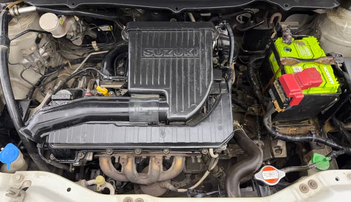 2016 Maruti Swift Dzire LXI (O), Petrol, Manual, 47,876 km, Engine View
