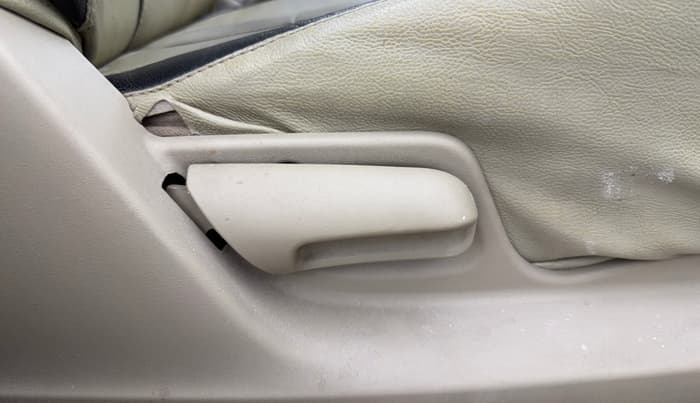 2016 Maruti Swift Dzire LXI (O), Petrol, Manual, 47,876 km, Driver Side Adjustment Panel