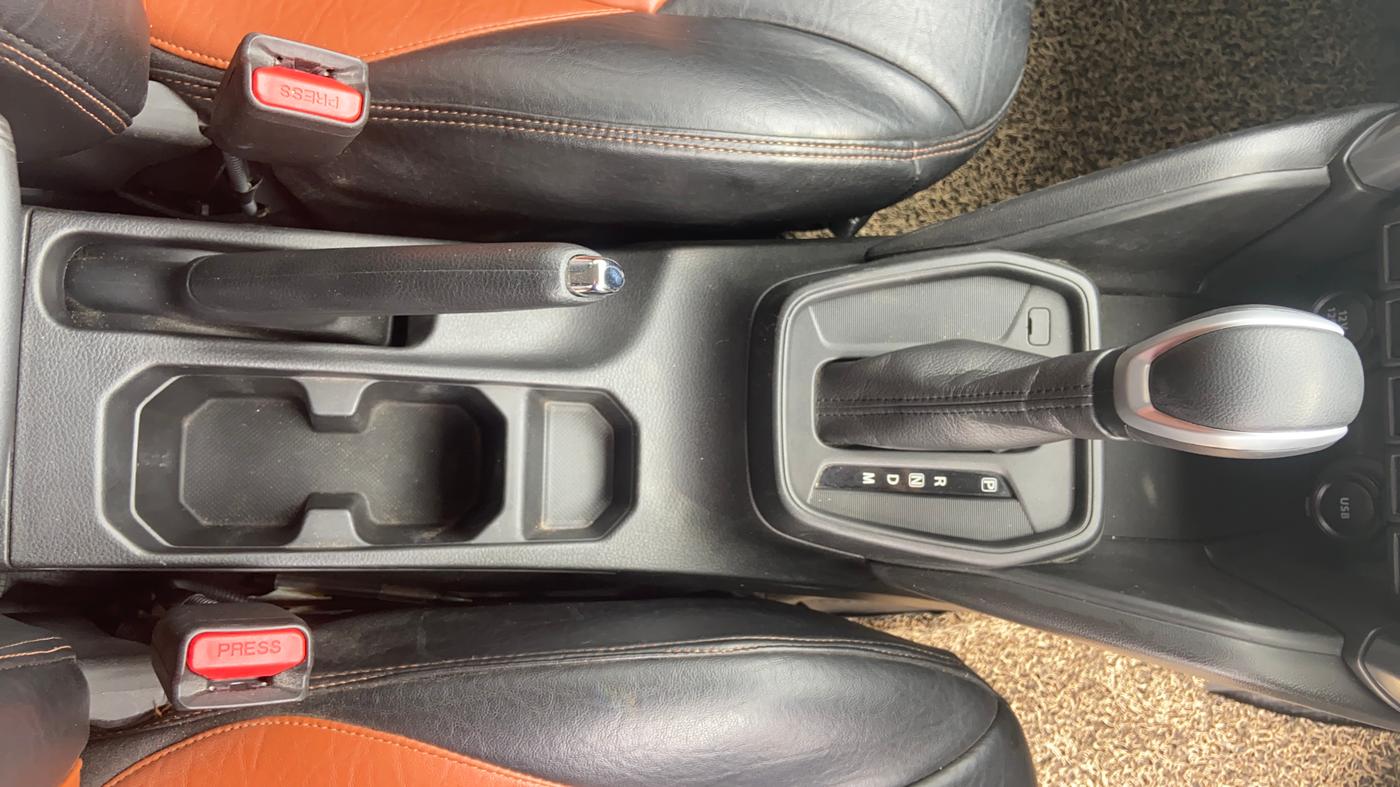 2024 Toyota URBAN CRUISER HYRYDER S AT NEO DRIVE, Petrol, Automatic, 14,009 km, Gear Lever