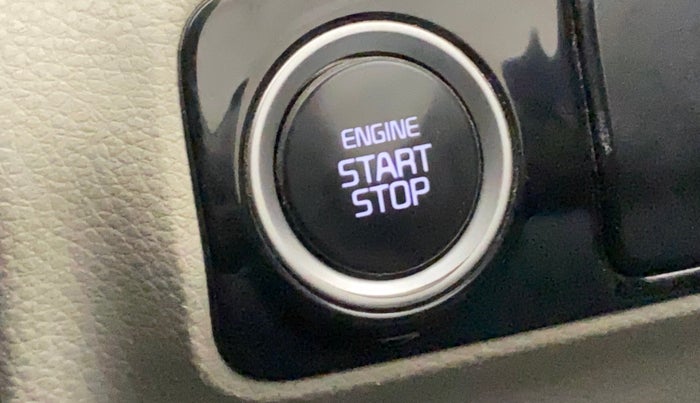 2020 KIA SONET HTX 1.0 IMT, Petrol, Manual, 25,592 km, Keyless Start/ Stop Button
