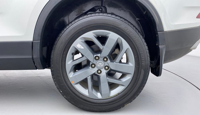 2021 Tata Safari XT 2.0 KRYOTEC, Diesel, Manual, 11,981 km, Left Rear Wheel