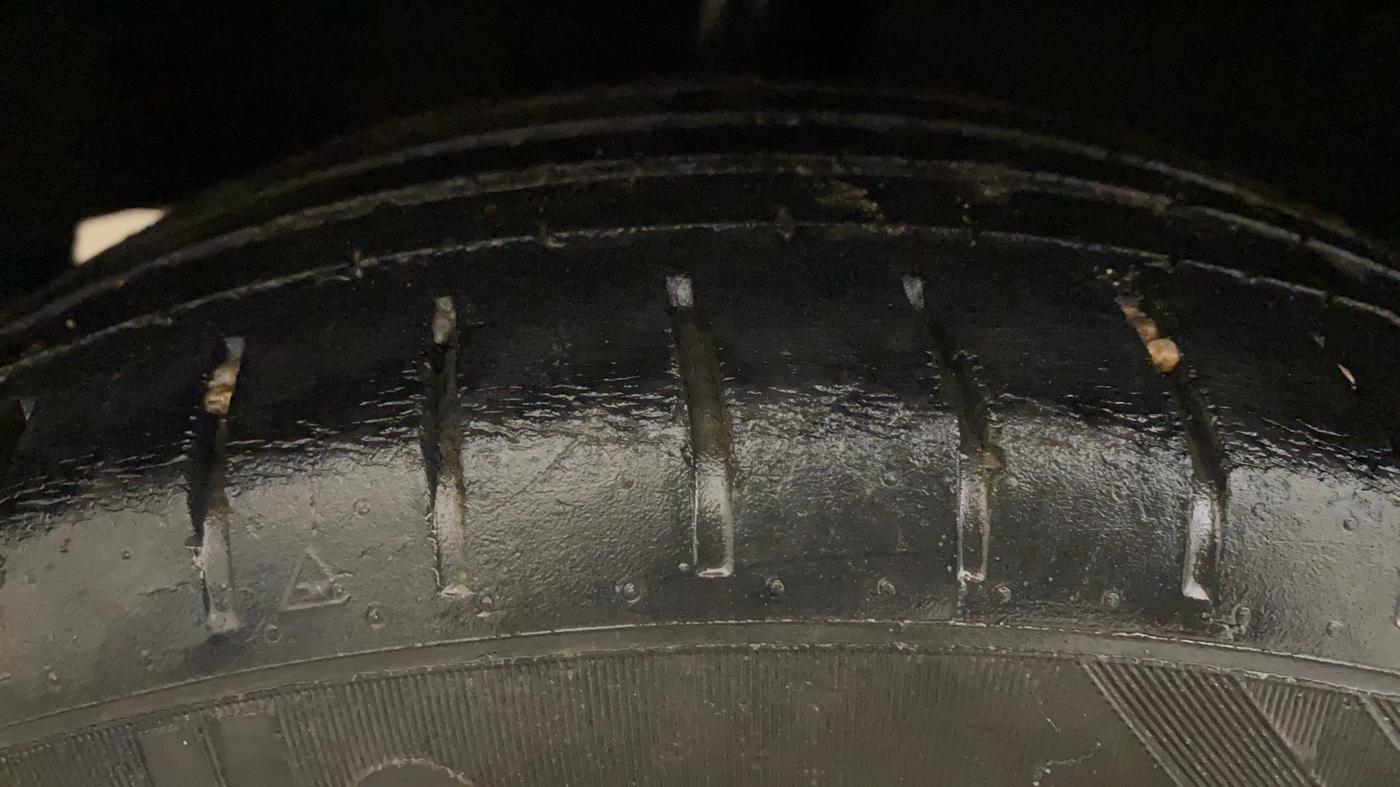 2018 Maruti Baleno ZETA CVT PETROL 1.2, Petrol, Automatic, 65,673 km, Right Rear Tyre Tread