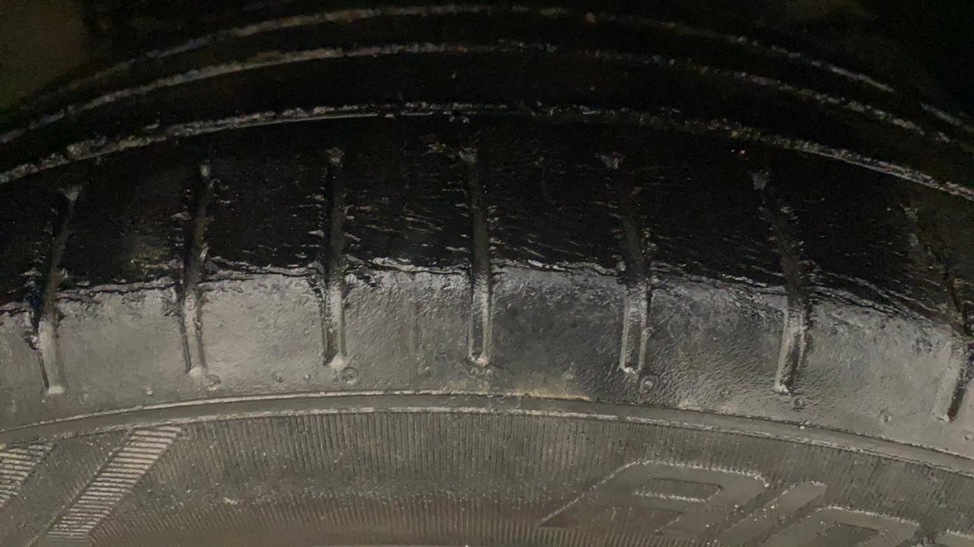2018 Maruti Baleno ZETA CVT PETROL 1.2, Petrol, Automatic, 65,673 km, Right Front Tyre Tread
