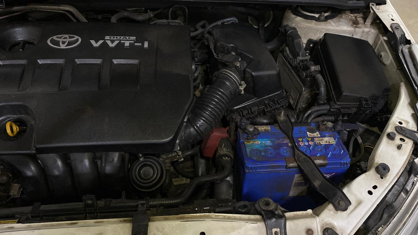 2015 Toyota Corolla Altis G CVT PETROL, Petrol, Automatic, 1,08,835 km, Engine View - Left