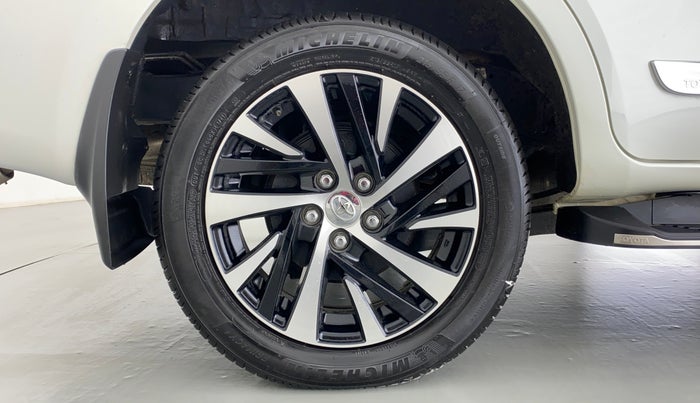 2021 Toyota Innova Crysta 2.4 ZX AT, Diesel, Automatic, 6,205 km, Right Rear Wheel