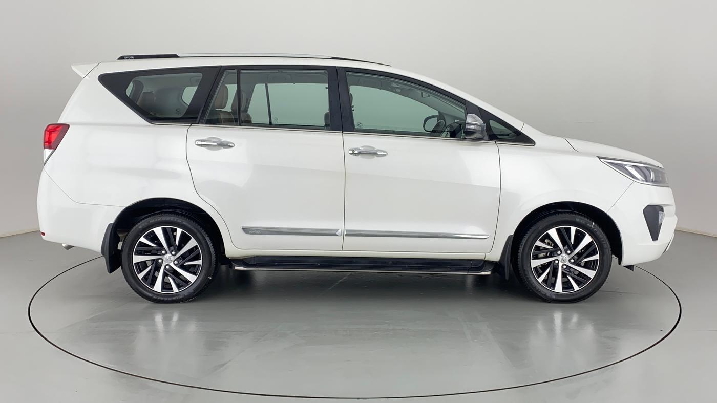 2021 Toyota Innova Crysta 2.4 ZX AT, Diesel, Automatic, 6,205 km, Right Side View