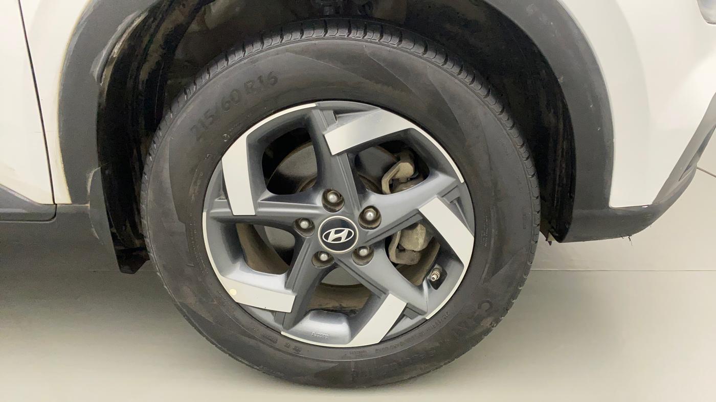 2020 Hyundai VENUE SX 1.0 (O) TURBO IMT, Petrol, Manual, 25,166 km, Right Front Wheel