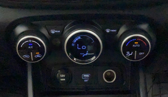 2020 Hyundai VENUE SX 1.0 (O) TURBO IMT, Petrol, Manual, 25,166 km, Automatic Climate Control
