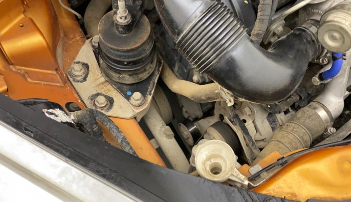 2018 Tata Tiago XT DIESEL, Diesel, Manual, 31,367 km, Front windshield - Wiper bottle cap missing