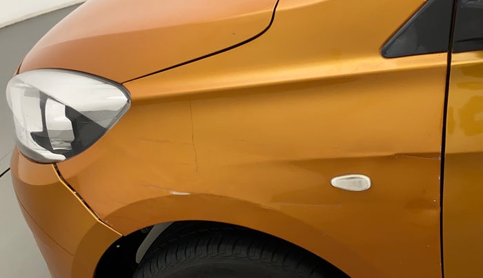 2018 Tata Tiago XT DIESEL, Diesel, Manual, 31,367 km, Left fender - Slightly dented