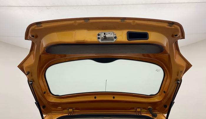 2018 Tata Tiago XT DIESEL, Diesel, Manual, 31,367 km, Boot Door Open