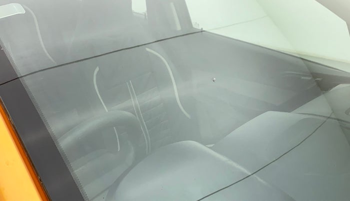 2018 Tata Tiago XT DIESEL, Diesel, Manual, 31,367 km, Front windshield - Minor spot on windshield