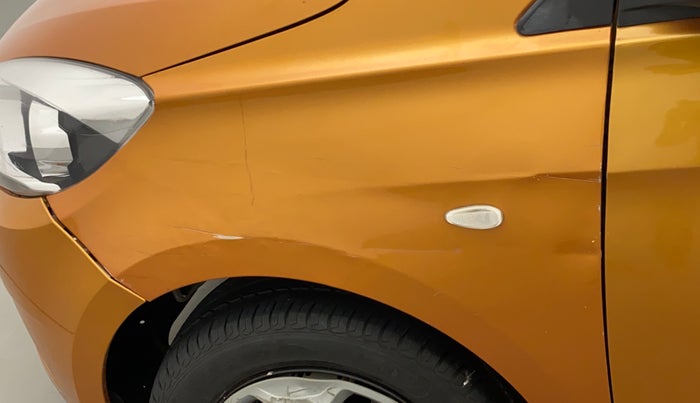 2018 Tata Tiago XT DIESEL, Diesel, Manual, 31,367 km, Left fender - Minor scratches