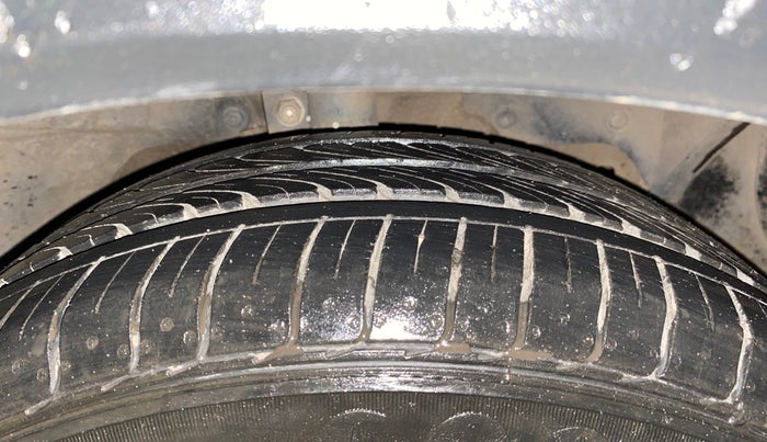 2018 Ford FREESTYLE TREND 1.2 PETROL, Petrol, Manual, 15,660 km, Right Front Tyre Tread