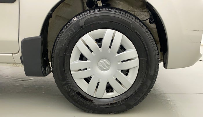 2022 Maruti Alto LXI O, Petrol, Manual, 8,407 km, Right Front Wheel