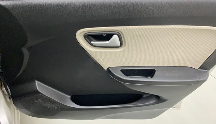 2022 Maruti Alto LXI O, Petrol, Manual, 8,407 km, Driver Side Door Panels Control