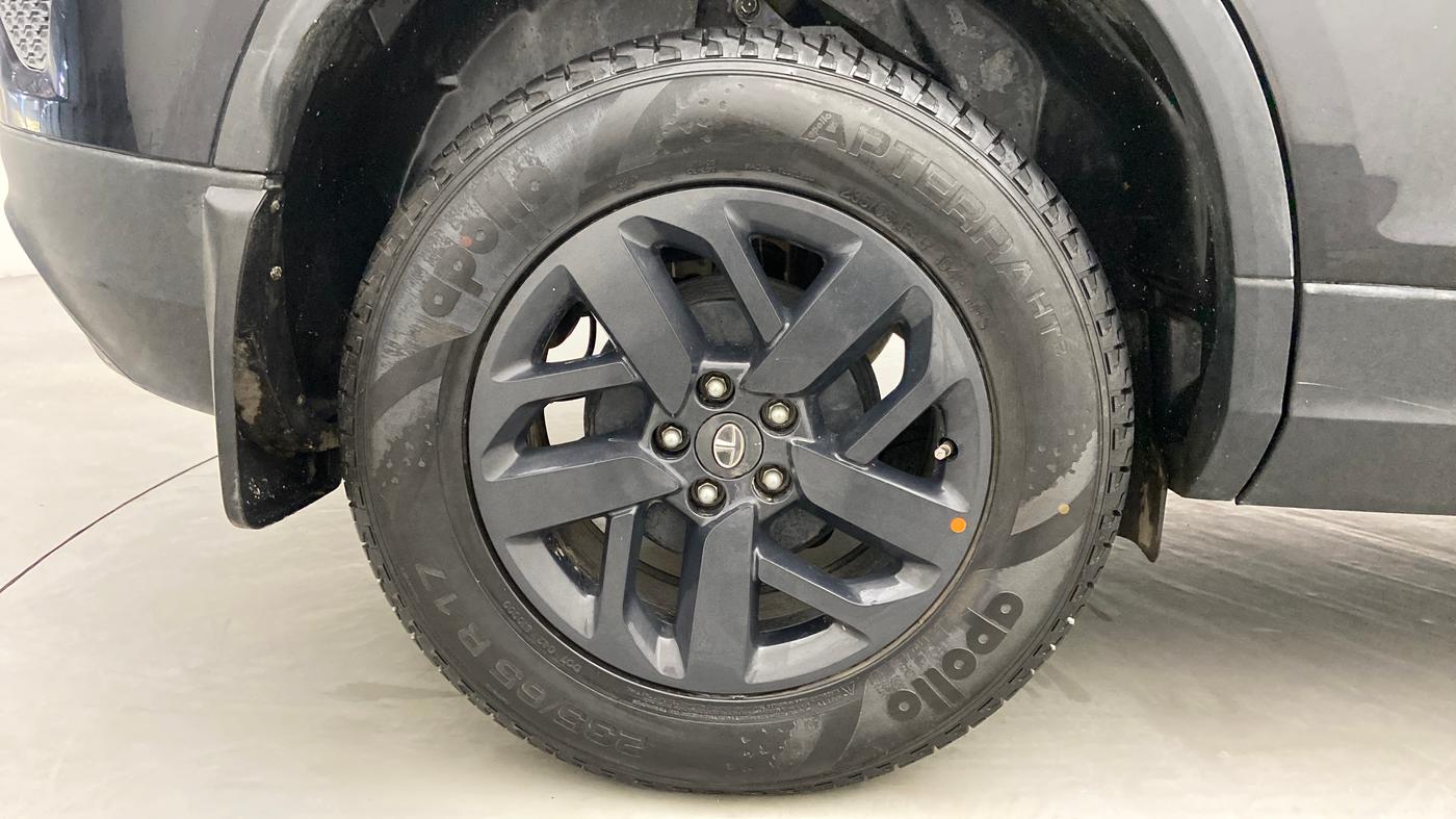 2021 Tata Harrier XT+ Dark Edition, Diesel, Manual, 15,347 km, Right Rear Wheel