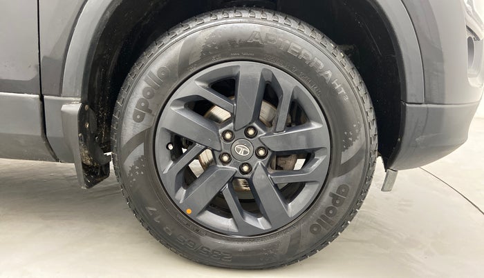 2021 Tata Harrier XT+ Dark Edition, Diesel, Manual, 15,347 km, Right Front Wheel