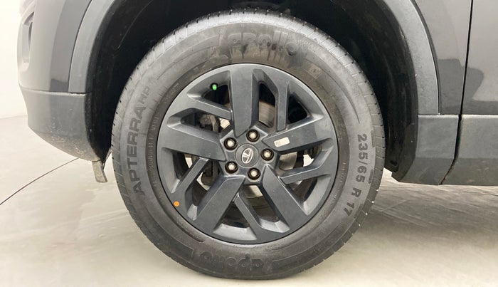 2021 Tata Harrier XT+ Dark Edition, Diesel, Manual, 15,347 km, Left Front Wheel