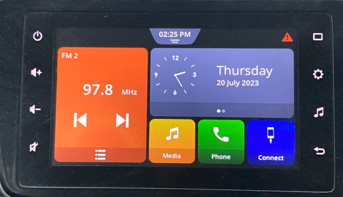 2019 Maruti Baleno ZETA PETROL 1.2, Petrol, Manual, 82,243 km, Infotainment System