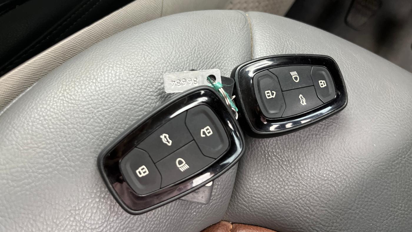 2021 Tata NEXON XZ PLUS PETROL SUNROOF, Petrol, Manual, 44,135 km, Key Close Up