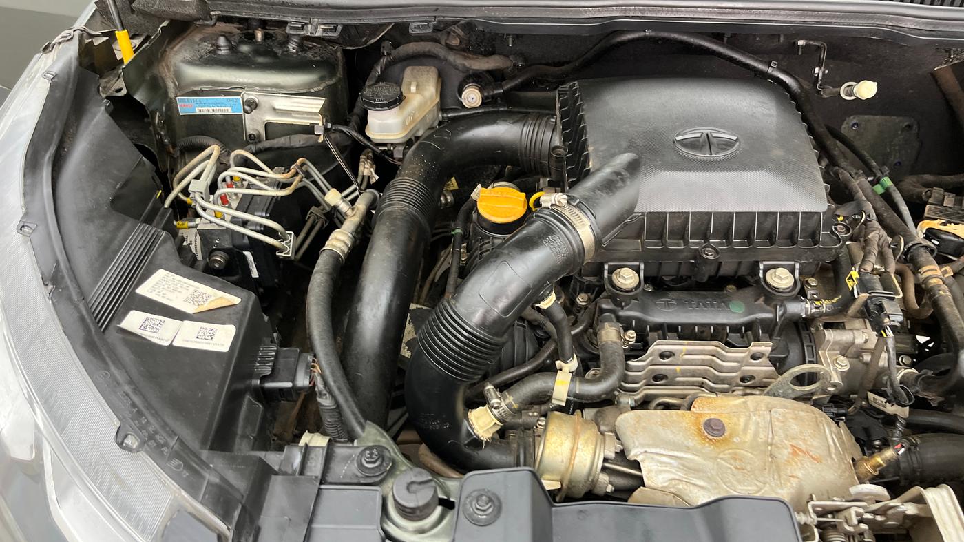 2021 Tata NEXON XZ PLUS PETROL SUNROOF, Petrol, Manual, 44,135 km, Engine View - Right