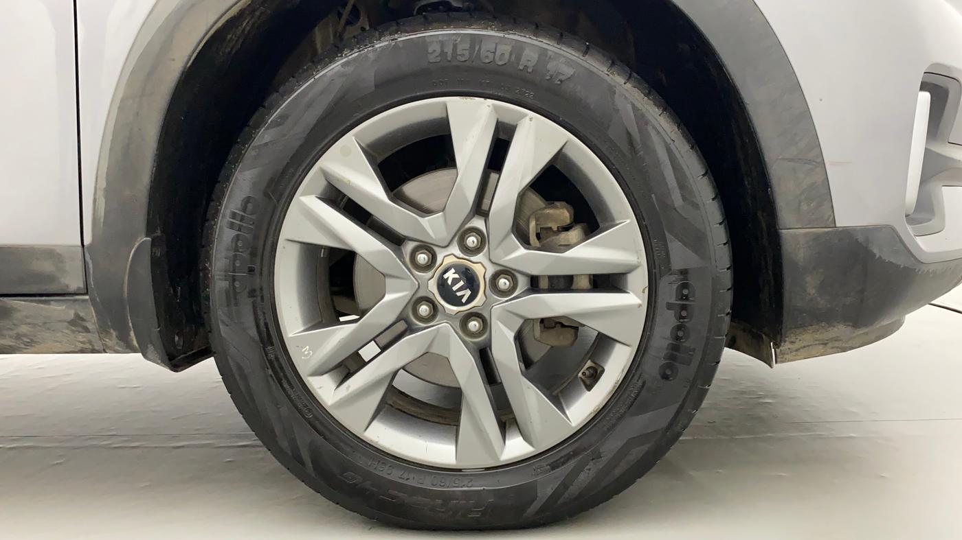 2020 KIA SELTOS HTX PLUS AT1.5 DIESEL, Diesel, Automatic, 99,606 km, Right Front Wheel