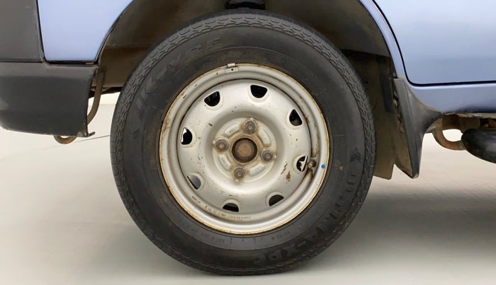 2018 Maruti Eeco 5 STR WITH A/C+HTR, Petrol, Manual, 50,231 km, Left Front Wheel
