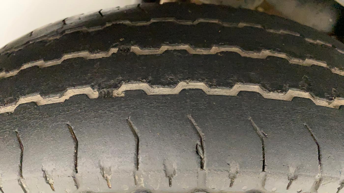 2018 Maruti Eeco 5 STR WITH A/C+HTR, Petrol, Manual, 50,231 km, Right Rear Tyre Tread