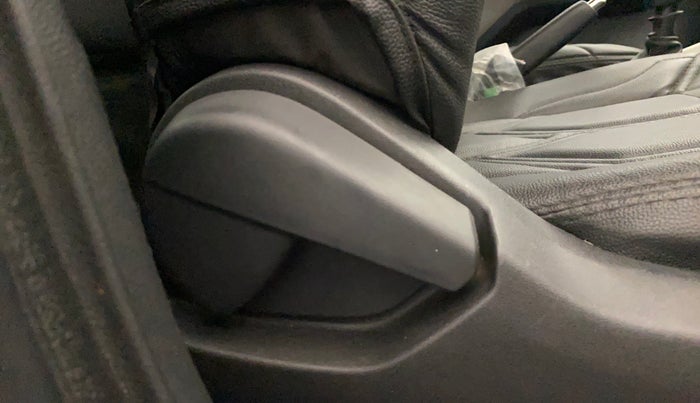 2021 Nissan MAGNITE XL, Petrol, Manual, 28,842 km, Driver Side Adjustment Panel