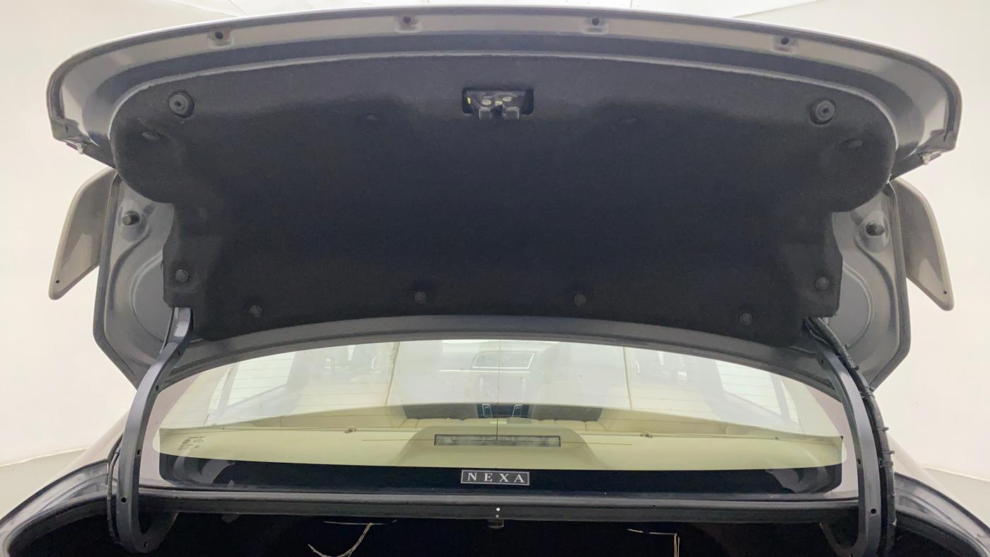 2020 Maruti Ciaz ALPHA  AT 1.5 SHVS PETROL, Petrol, Automatic, 10,096 km, Boot Door Open