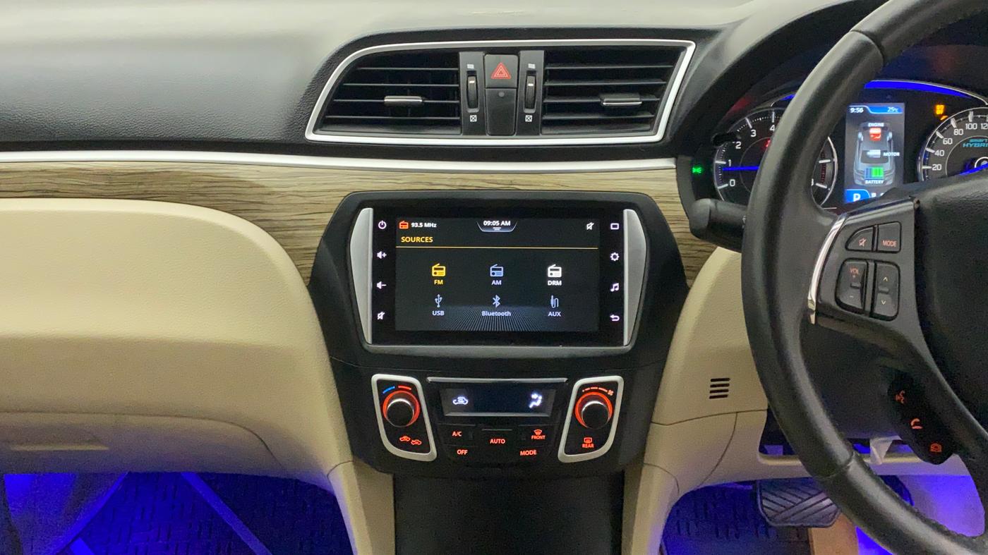 2020 Maruti Ciaz ALPHA  AT 1.5 SHVS PETROL, Petrol, Automatic, 10,096 km, Air Conditioner