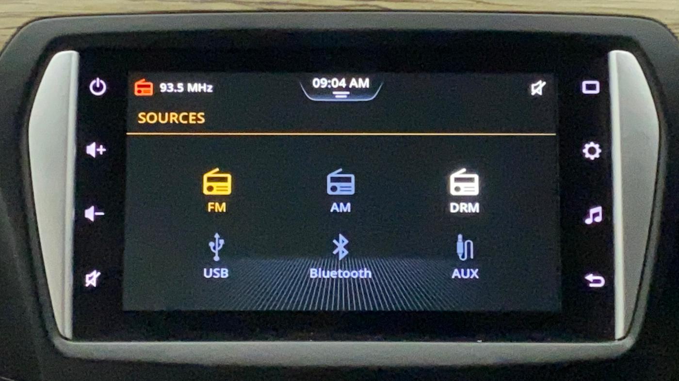 2020 Maruti Ciaz ALPHA  AT 1.5 SHVS PETROL, Petrol, Automatic, 10,096 km, Infotainment System