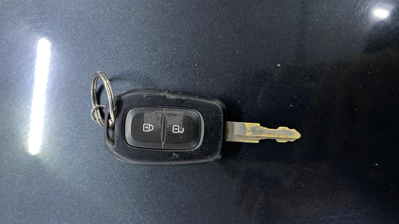 2022 Renault Kwid CLIMBER AMT 1.0, Petrol, Automatic, 22,760 km, Key Close Up