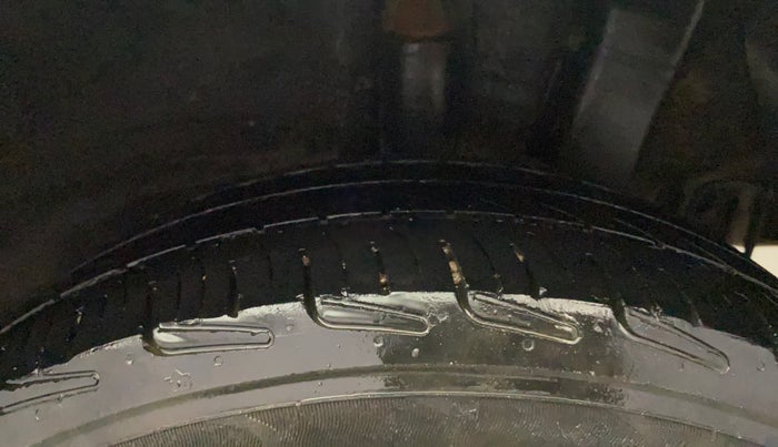 2016 Hyundai Grand i10 SPORTZ 1.2 KAPPA VTVT, Petrol, Manual, 80,035 km, Left Rear Tyre Tread