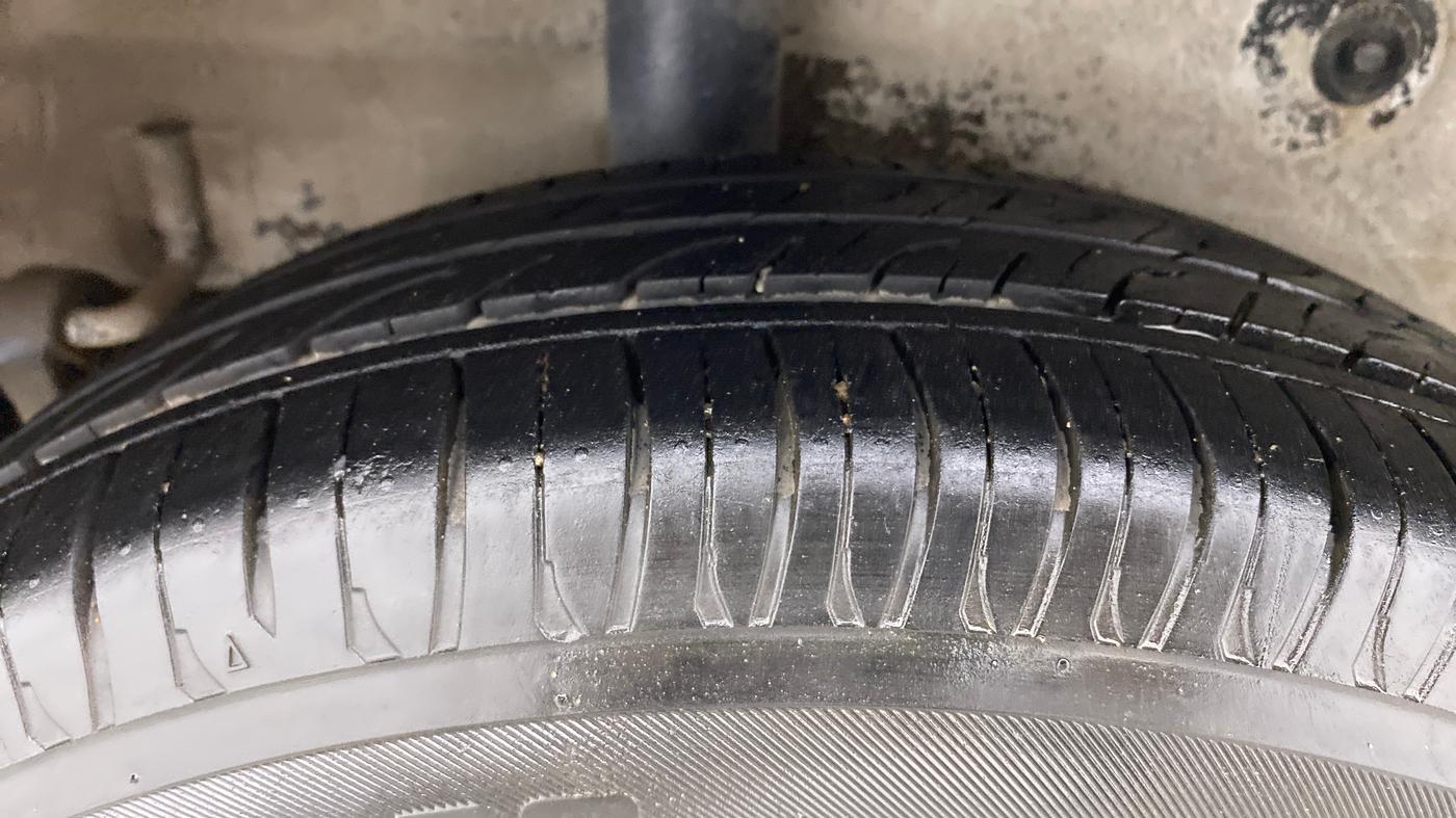 2018 Maruti Celerio VXI AMT, Petrol, Automatic, 47,321 km, Right Rear Tyre Tread