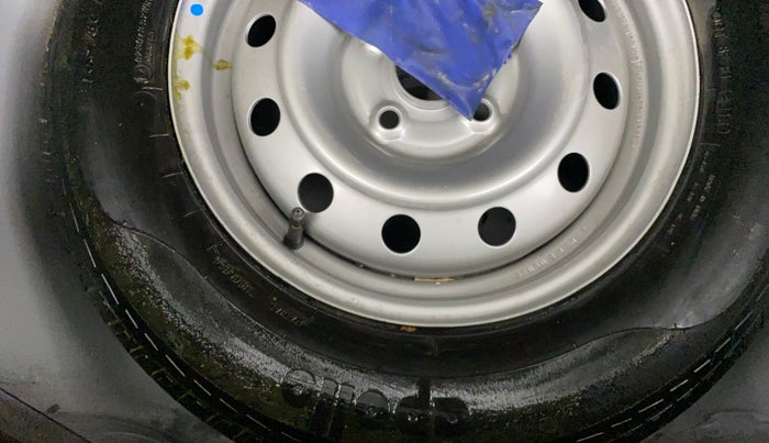 2016 Maruti Swift VXI, Petrol, Manual, 99,872 km, Spare Tyre