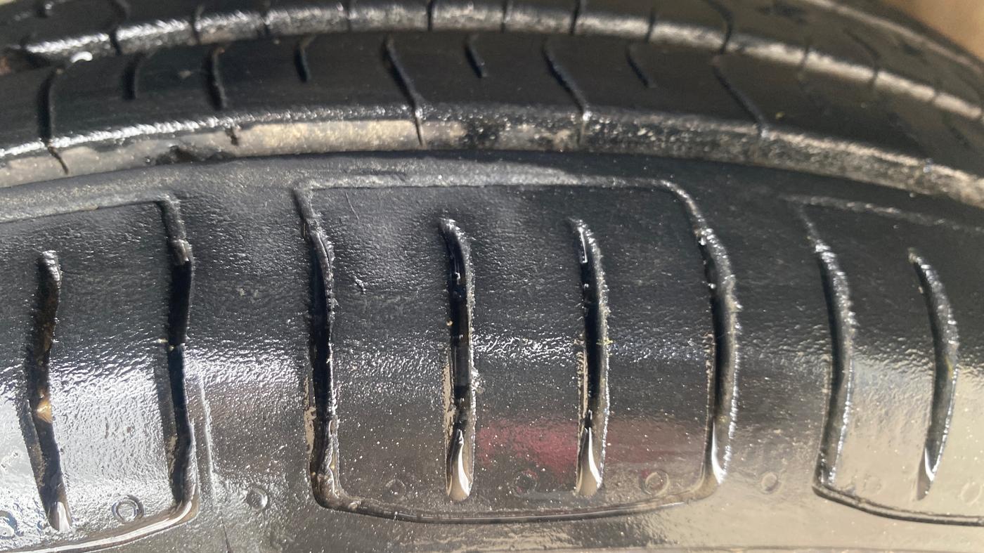 2017 Maruti Celerio ZXI AMT, Petrol, Automatic, 69,455 km, Left Front Tyre Tread