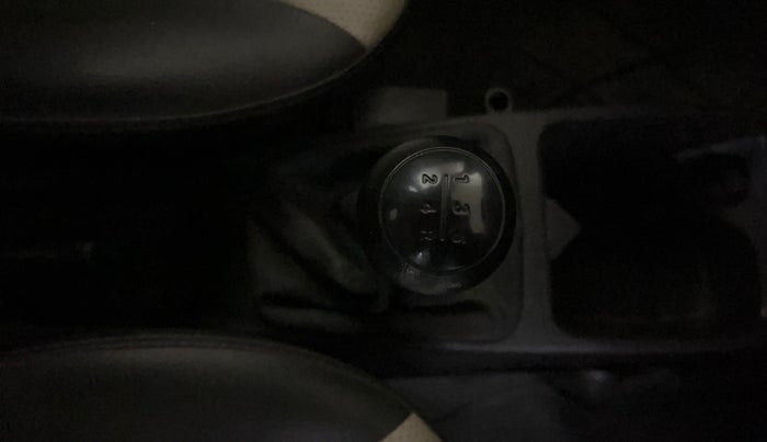 2015 Hyundai Eon ERA +, Petrol, Manual, 59,076 km, Gear Lever