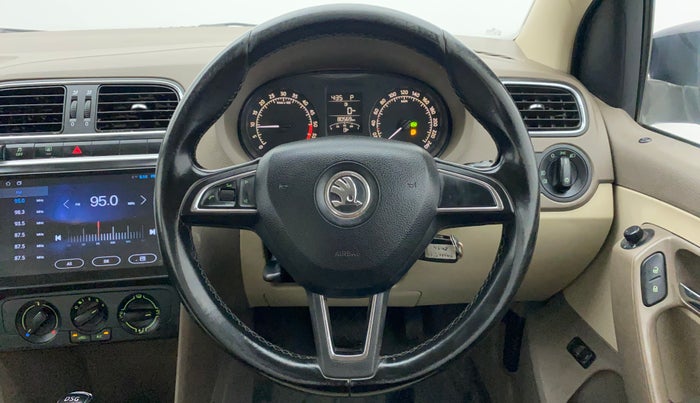 2014 Skoda Rapid 1.6 TDI AMBITION PLUS AT, Diesel, Automatic, 80,920 km, Steering Wheel Close Up