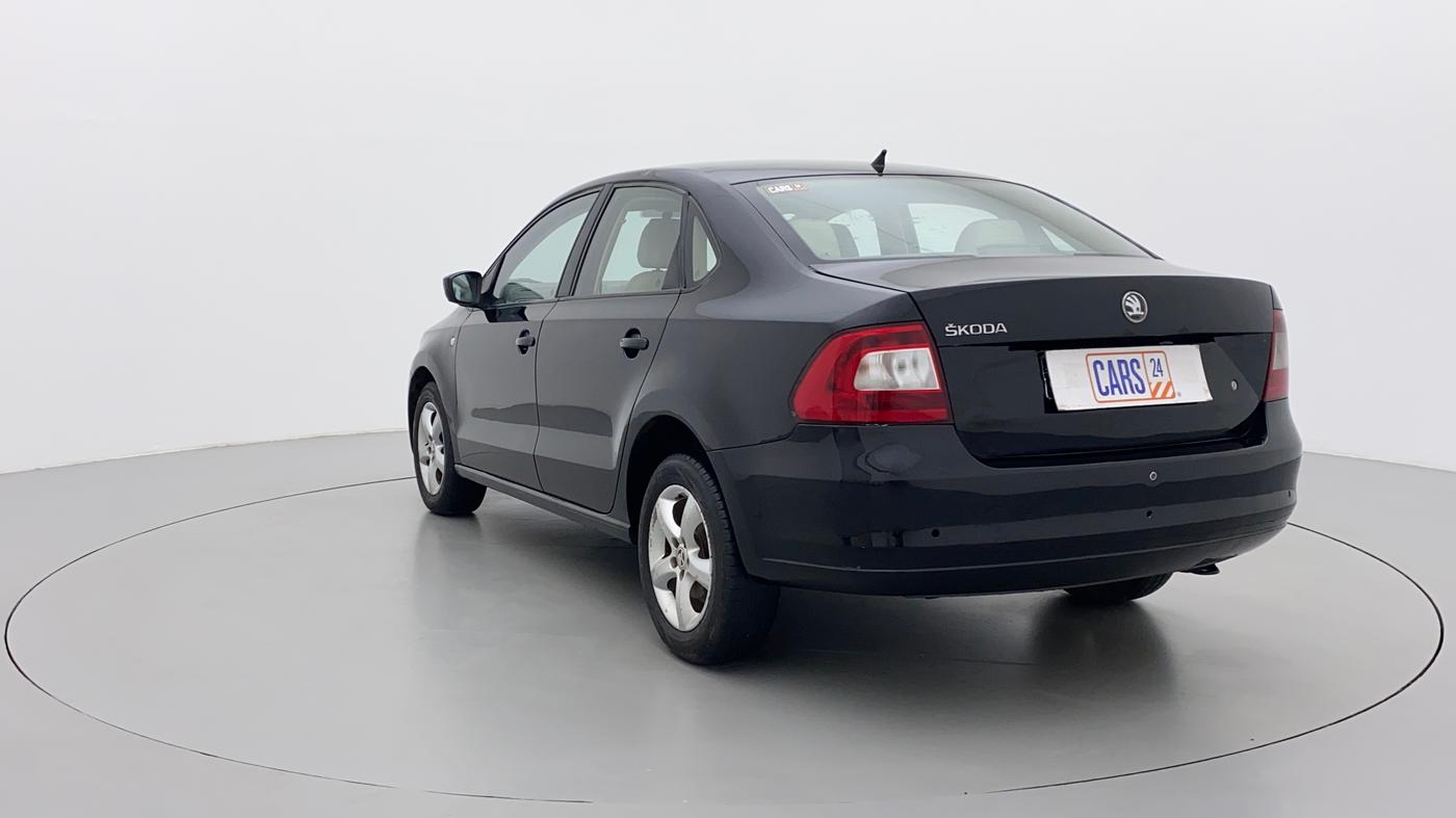 2014 Skoda Rapid 1.6 TDI AMBITION PLUS AT, Diesel, Automatic, 80,920 km, Left Back Diagonal