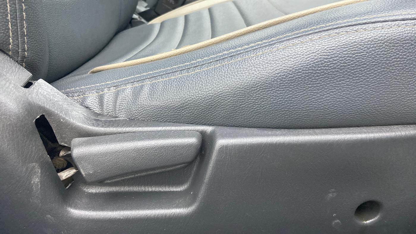 2018 Maruti Alto K10 VXI, Petrol, Manual, 54,808 km, Driver Side Adjustment Panel