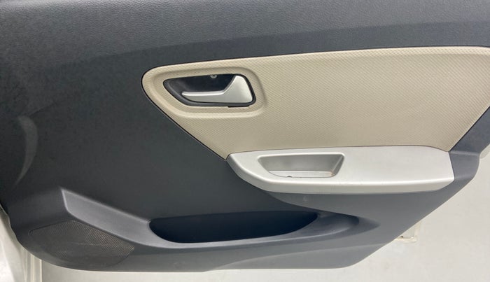 2018 Maruti Alto K10 VXI, Petrol, Manual, 54,808 km, Driver Side Door Panels Control