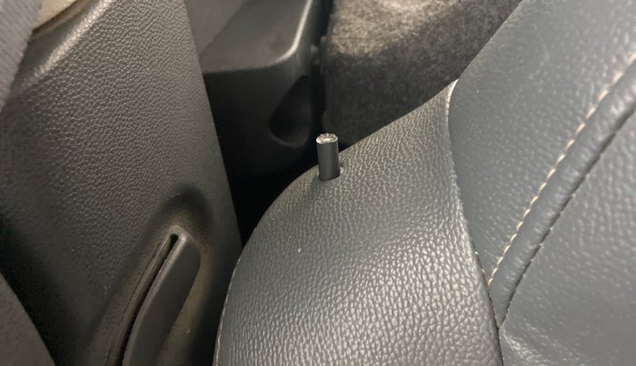 2018 Maruti Alto K10 VXI, Petrol, Manual, 54,808 km, Second-row right seat - Seat adjuster lever broken but working