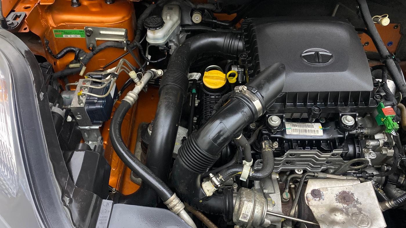 2019 Tata NEXON XT PLUS PETROL, Petrol, Manual, 57,993 km, Engine View - Right