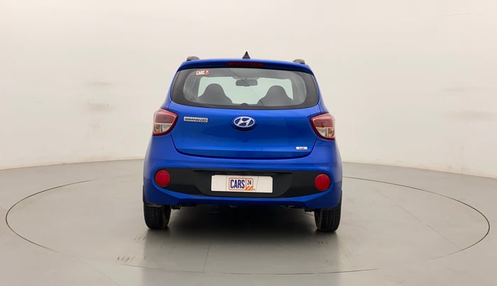 2019 Hyundai Grand i10 MAGNA AT 1.2 KAPPA VTVT, Petrol, Automatic, 30,061 km, Back/Rear