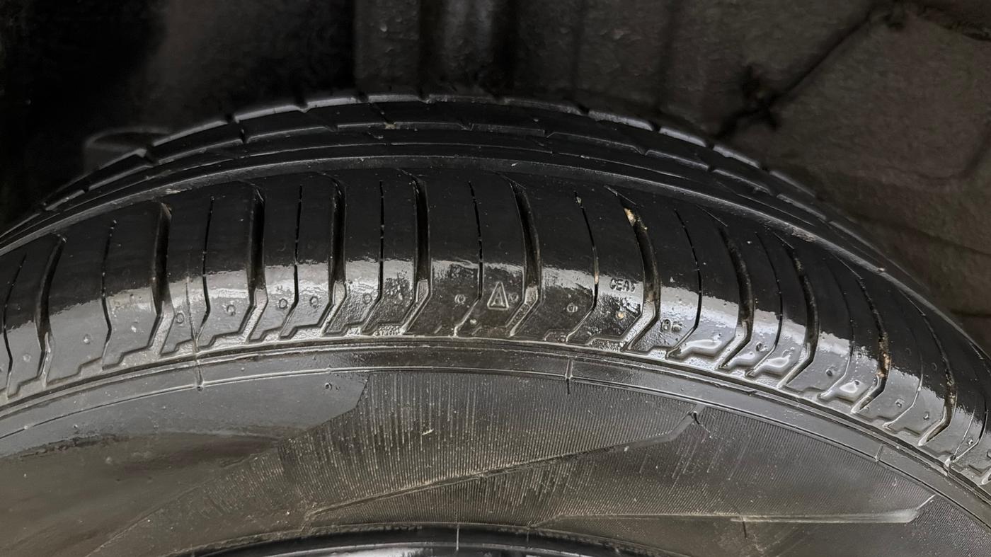 2023 Tata PUNCH PURE MT, Petrol, Manual, 3,338 km, Right Rear Tyre Tread