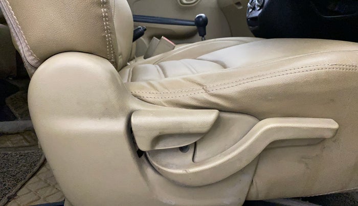 2014 Honda Amaze 1.2L I-VTEC S, Petrol, Manual, 41,238 km, Driver Side Adjustment Panel