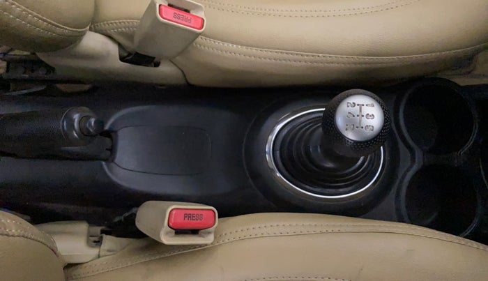 2014 Honda Amaze 1.2L I-VTEC S, Petrol, Manual, 41,238 km, Gear Lever